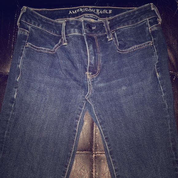 Dark wash American Eagle jegging - Picture 1 of 3